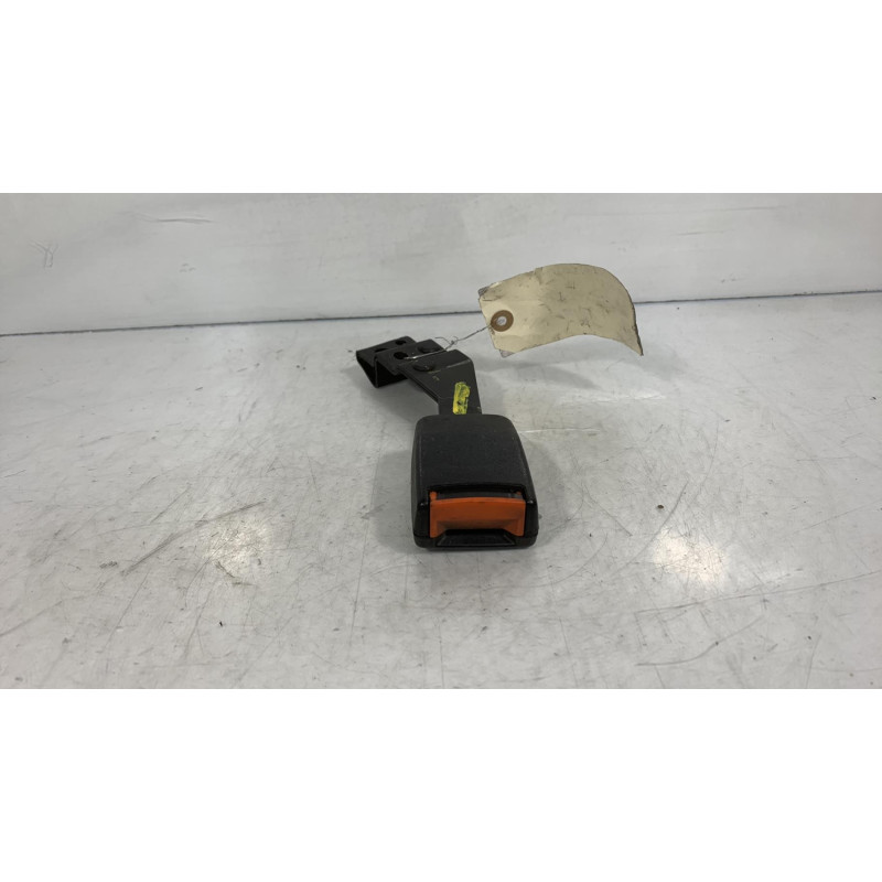 Attache ceinture avant droit VOLKSWAGEN TRANSPORTER 4 Photo n°2