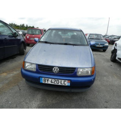 Optique avant secondaire gauche (feux)(clignotant) VOLKSWAGEN POLO 3