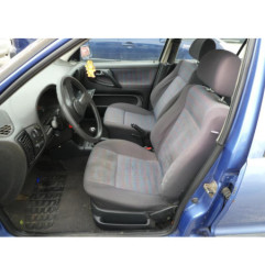 Optique avant secondaire gauche (feux)(clignotant) VOLKSWAGEN POLO 3