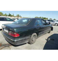Cremaillere assistee MERCEDES CLASSE E 210