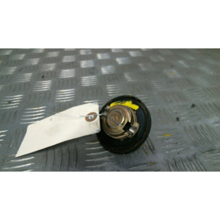 Bouchon de carburant MERCEDES CLASSE V 638 Photo n°1