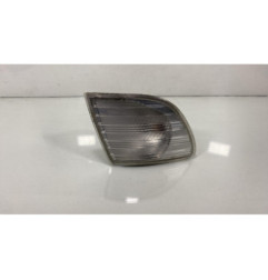 Optique avant secondaire droit (feux)(clignotant) MERCEDES CLASSE V 638