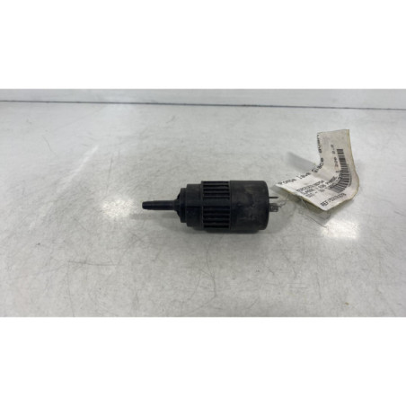 Pompe lave glace avant MERCEDES CLASSE V 638 Photo n°1