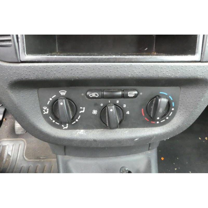 Leve vitre electrique avant droit CITROEN C2 Photo n°4