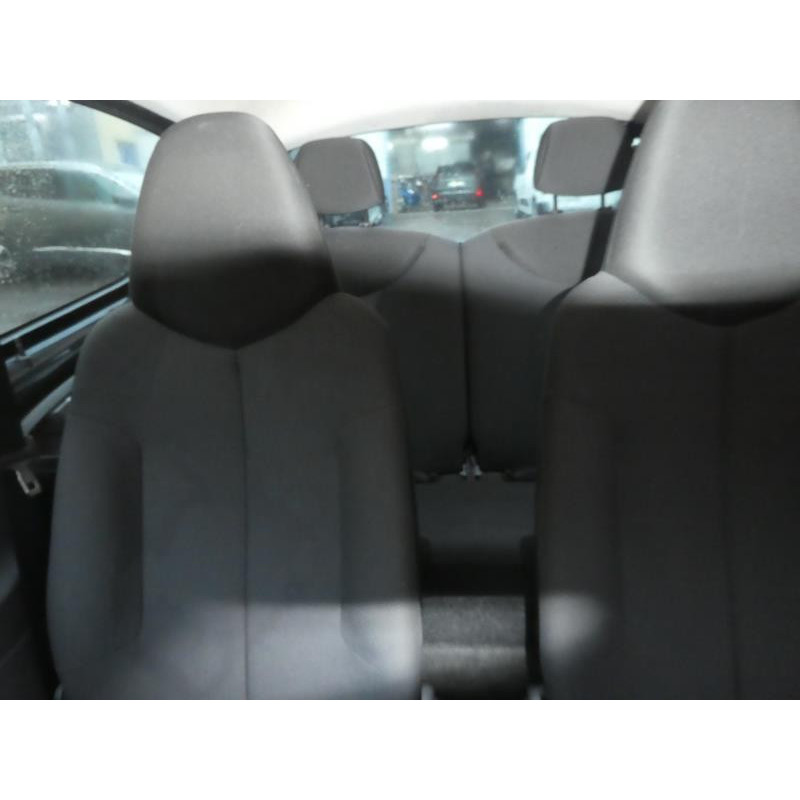 Serrure avant gauche TOYOTA AYGO 1 Photo n°8