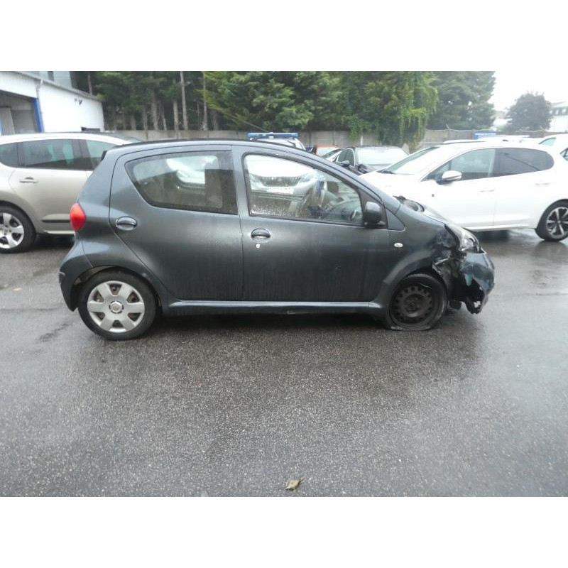 Serrure avant gauche TOYOTA AYGO 1 Photo n°13