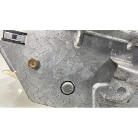 Moteur essuie glace arriere MITSUBISHI SPACE STAR 2 Photo n°1