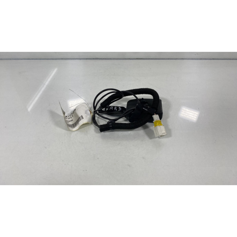 Attache ceinture arriere droit PEUGEOT 1007 Photo n°2