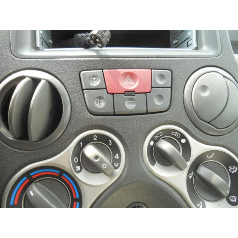 Retroviseur droit FIAT PANDA 2 Photo n°12