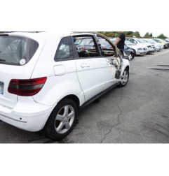 Anti brouillard gauche (feux) MERCEDES CLASSE B 245