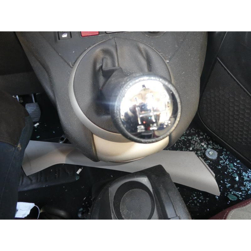 Verin de coffre CITROEN BERLINGO 2 Photo n°2
