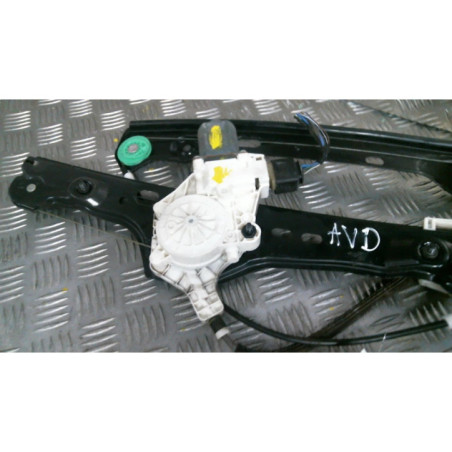 Leve vitre electrique avant droit BMW SERIE 3 E91 Photo n°1