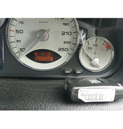 Poignee porte arriere gauche PEUGEOT 607