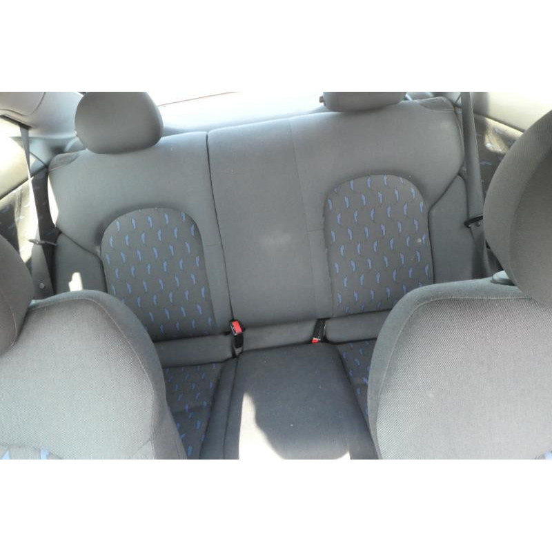 Porte avant droit MERCEDES CLASSE C 203 COUPE SPORT Photo n°6