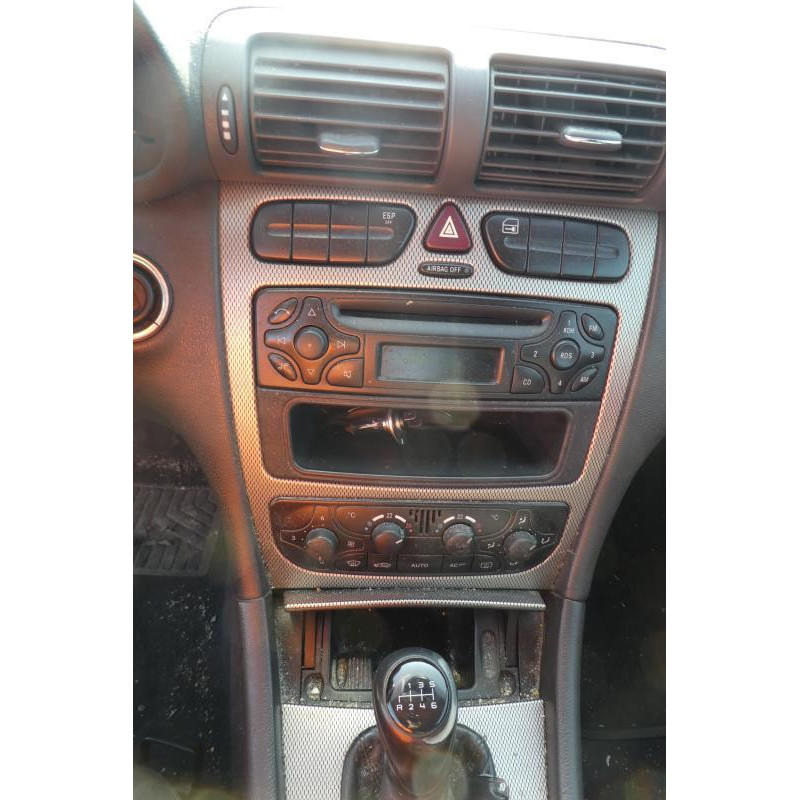 Porte avant droit MERCEDES CLASSE C 203 COUPE SPORT Photo n°9