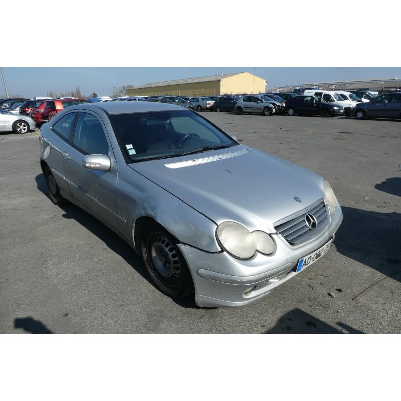 Porte avant droit MERCEDES CLASSE C 203 COUPE SPORT Photo n°10