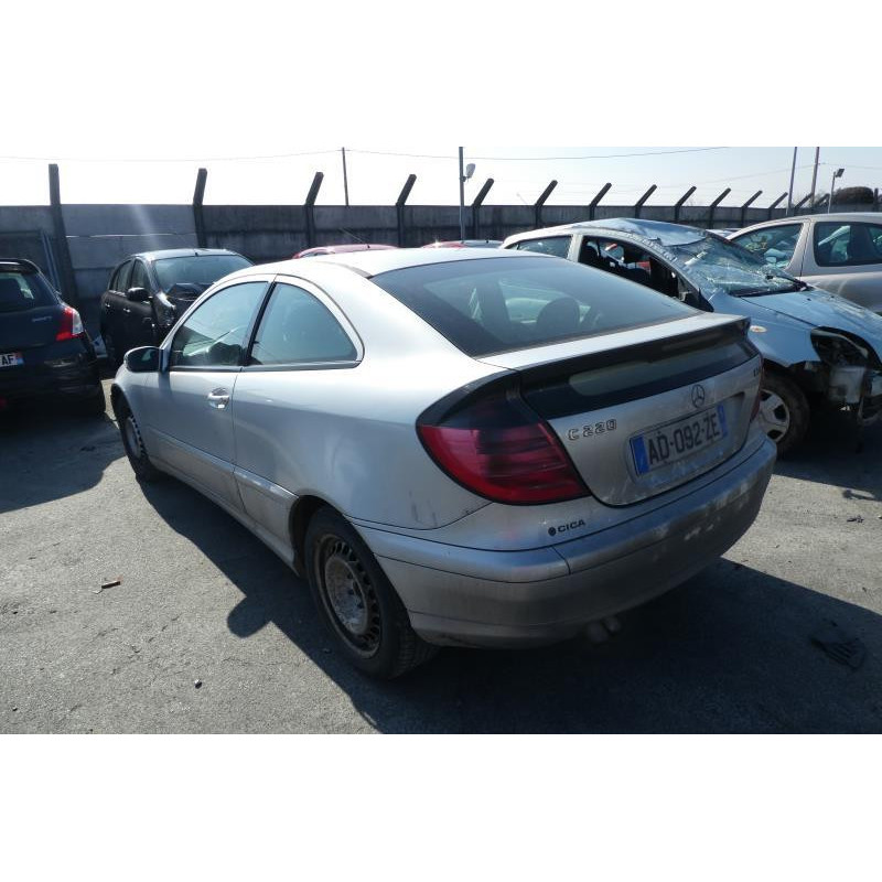 Porte avant droit MERCEDES CLASSE C 203 COUPE SPORT Photo n°12