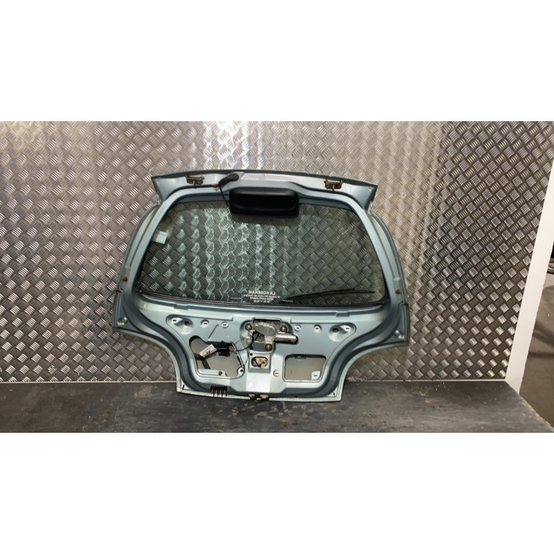 Malle/Hayon arriere FORD KA 1 Photo n°1
