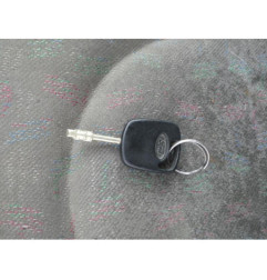 Malle/Hayon arriere FORD KA 1