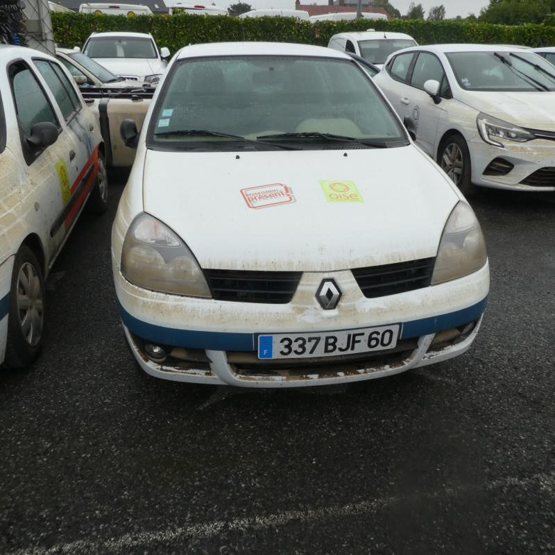 Malle/Hayon arriere RENAULT CLIO 2 CAMPUS Photo n°6