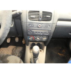 Malle/Hayon arriere RENAULT CLIO 2 CAMPUS