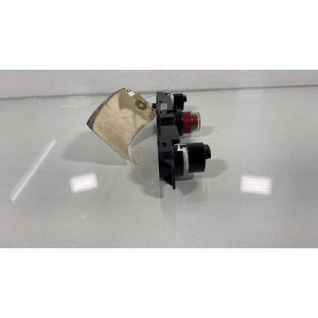 Bouton de warning FIAT 500 2 Photo n°1