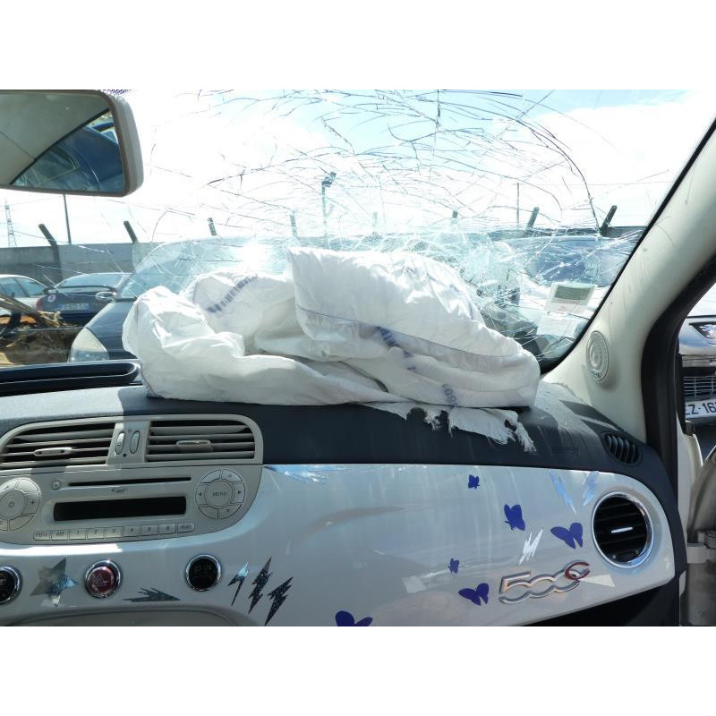 Bouton de warning FIAT 500 2 Photo n°7