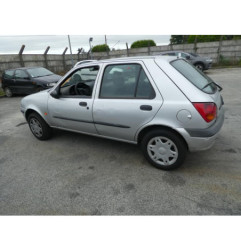 Porte avant droit MAZDA 121 3
