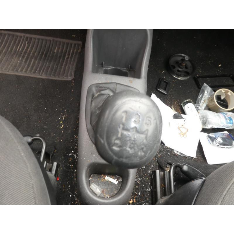 Cremaillere assistee MAZDA 121 3 Photo n°6