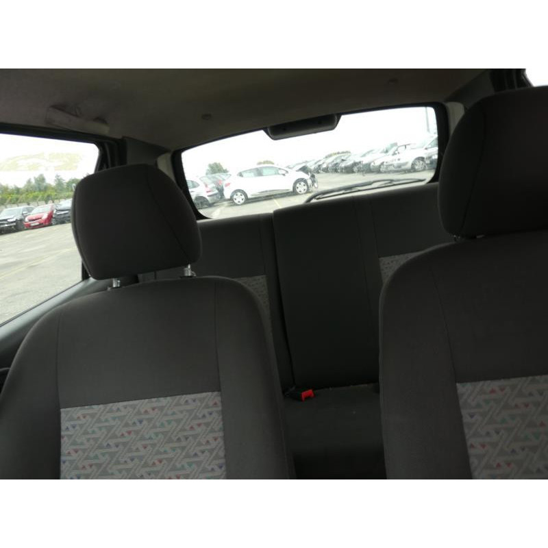 Cremaillere assistee MAZDA 121 3 Photo n°11