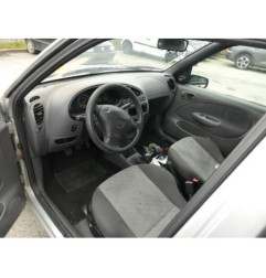 Cremaillere assistee MAZDA 121 3
