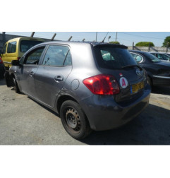 Attache ceinture avant droit TOYOTA AURIS 1
