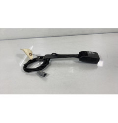Attache ceinture avant gauche TOYOTA AURIS 1