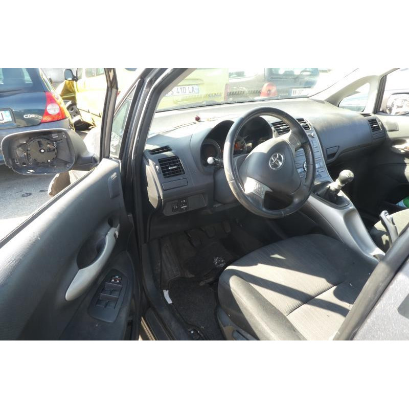 Attache ceinture avant gauche TOYOTA AURIS 1 Photo n°14