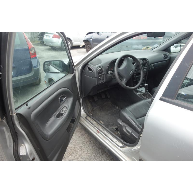 Leve vitre electrique avant droit VOLVO V 40 1 Photo n°6