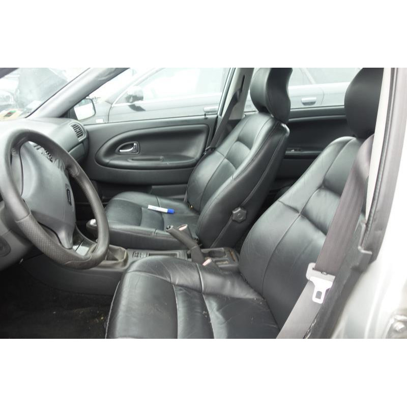 Leve vitre electrique avant droit VOLVO V 40 1 Photo n°8