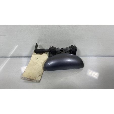 Poignee porte arriere droit PEUGEOT 206+ Photo n°1