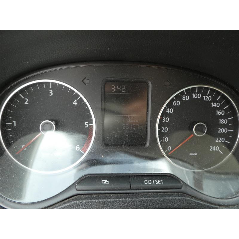 Anti brouillard gauche (feux) VOLKSWAGEN POLO 5 Photo n°11