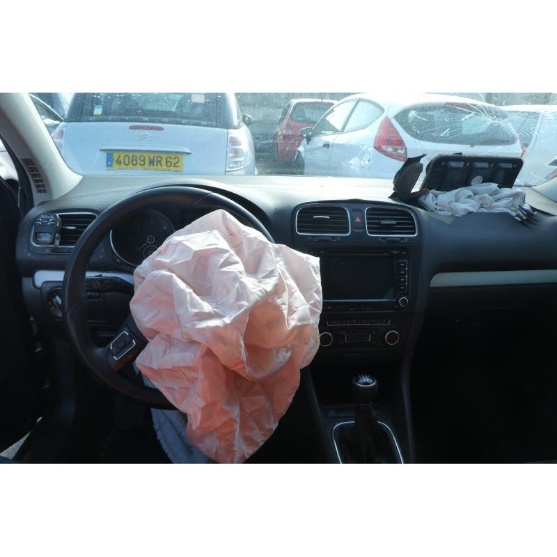 Bouton de warning VOLKSWAGEN GOLF 6 Photo n°16