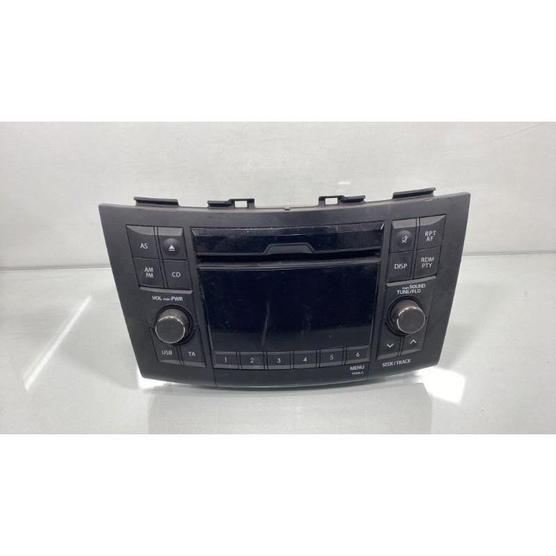 Autoradio d'origine SUZUKI SWIFT 4 Photo n°1