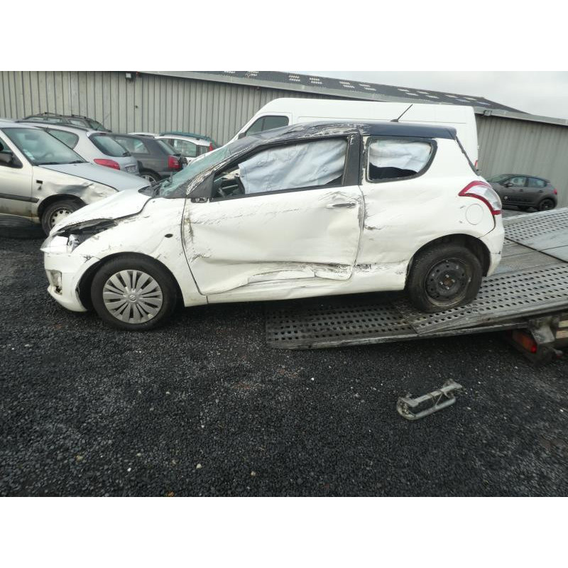 Autoradio d'origine SUZUKI SWIFT 4 Photo n°4