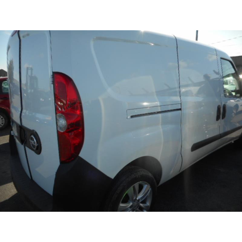 Debitmetre OPEL COMBO D Photo n°7