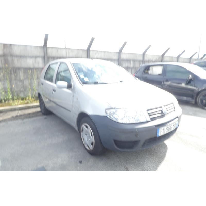Aile avant gauche FIAT PUNTO 2 Photo n°14