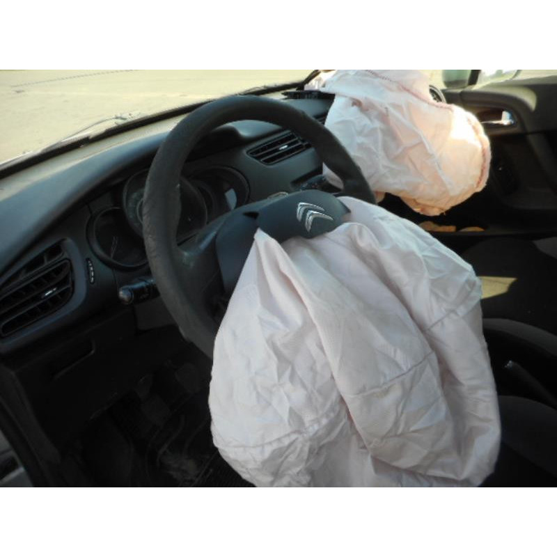 Bloc ABS (freins anti-blocage) CITROEN C3 2 Photo n°8