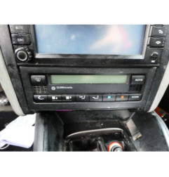 Serrure avant droit VOLKSWAGEN GOLF 4