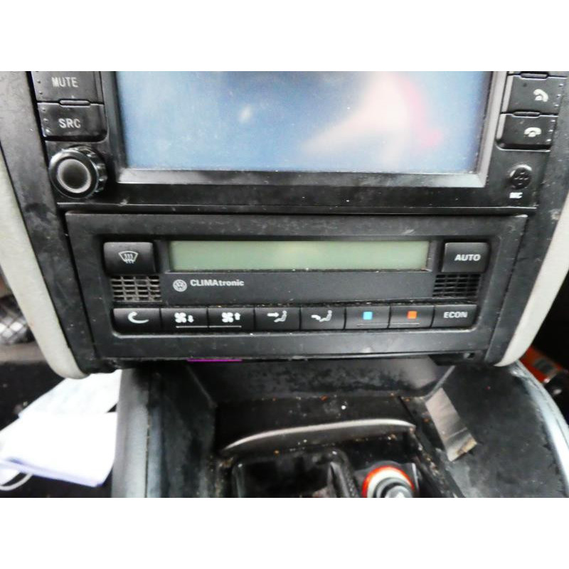 Serrure avant droit VOLKSWAGEN GOLF 4 Photo n°9