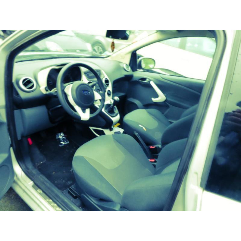 Feu arriere stop central FORD KA 2 Photo n°12