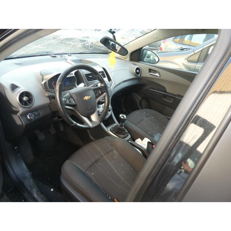 Attache ceinture avant gauche CHEVROLET AVEO 2 Photo n°14