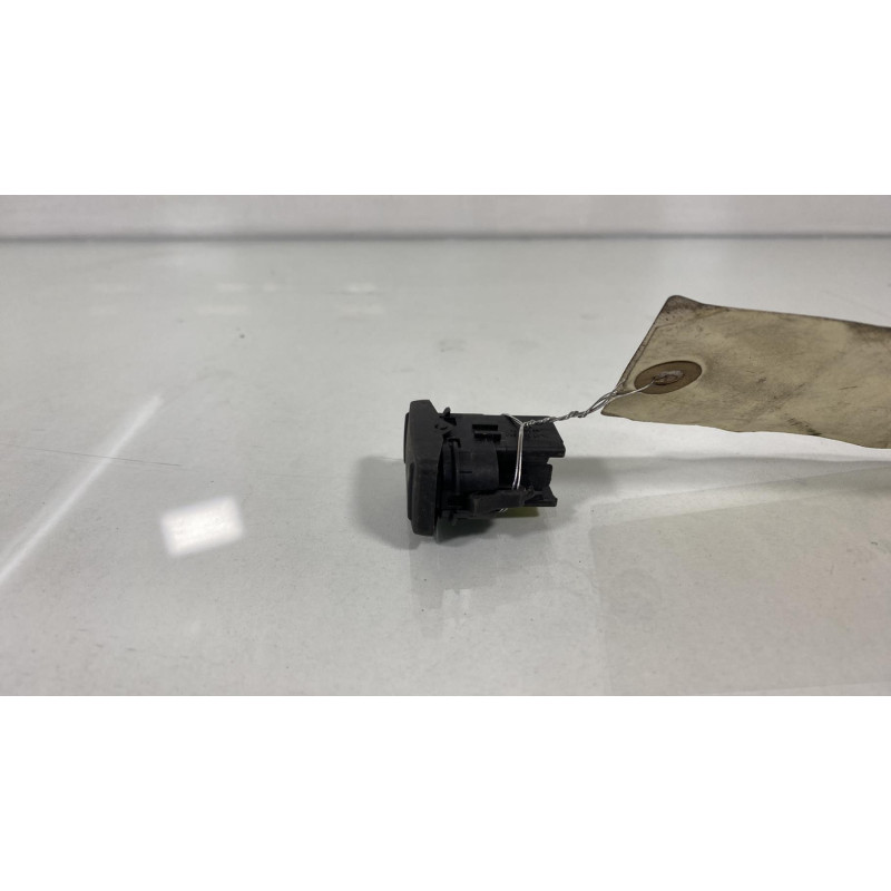 Interrupteur de leve vitre avant droit FORD KUGA 1 Photo n°3