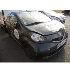 Lunette arriere TOYOTA AYGO 1